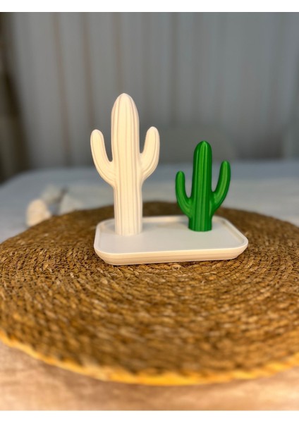 Doğadan Ilham: Kaktüs Takı Standı modelleri