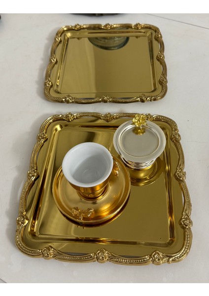 Paslanmaz Çelik Gold Renk Gold Çerçeveli 2 Adet Servis ve Sunum Tepsisi