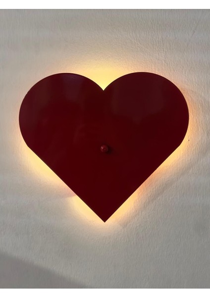 Kırmızı Metal Kalpli Pilli Led Aplik, İç Mekan Duvar Aydınlatması