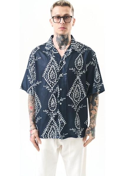 Erkek Pais Pattern Baskılı Oversize Gömlek Beyaz
