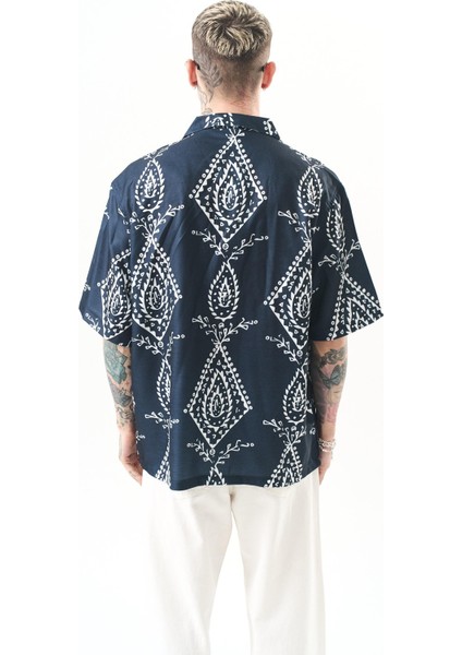 Erkek Pais Pattern Baskılı Oversize Gömlek Beyaz modelleri