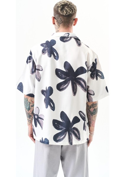 Erkek Flow Pattern Baskılı Oversize Gömlek Beyaz
