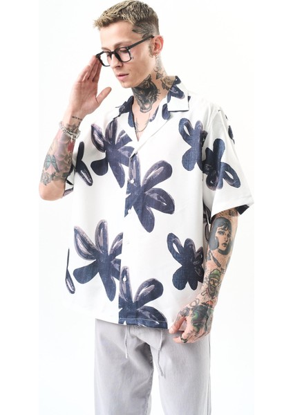 Erkek Flow Pattern Baskılı Oversize Gömlek Beyaz