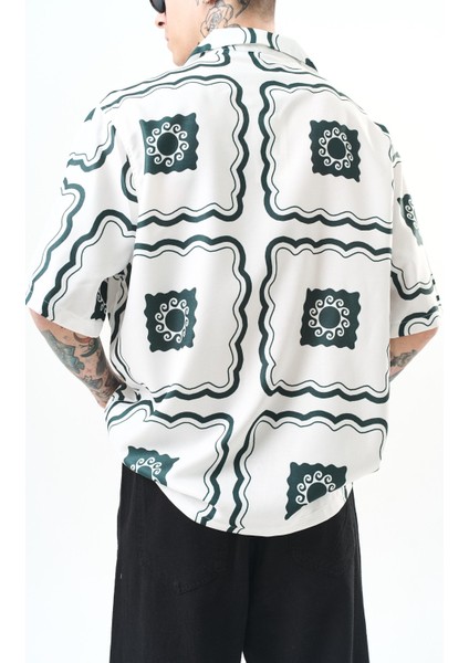 Erkek Paisley Pattern Baskılı Oversize Gömlek Beyaz indirimleri