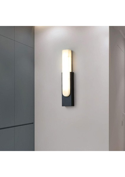 10W İki Yönlü LED Duvar Aplik, Gün Işığı, Siyah, IP54, Dayanıklı ve Şık Tasarım