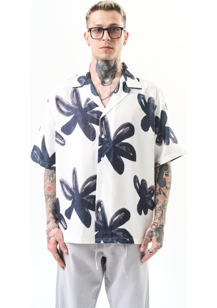 Erkek Flow Pattern Baskılı Oversize Gömlek Beyaz