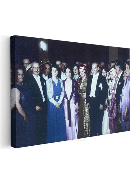 Cumhuriyet Balosu - Atatürk'ün Modern Türkiye'si Kanvas Tablo modelleri