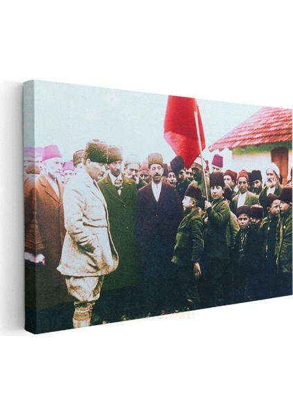 Atatürk ve Gençlik - Bayrak Töreni Kanvas Tablo