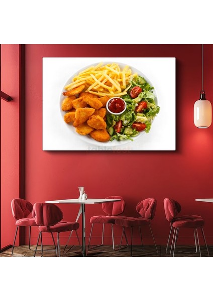 Altın Rengi Tavuk Nugget - Taze Salata ve Patates Kızartması Eşliğinde Kanvas Tablo