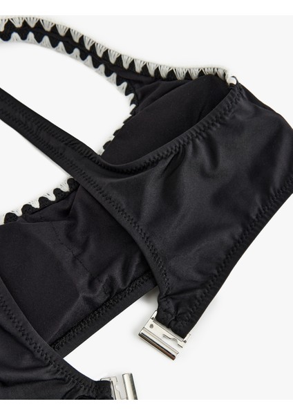 Astarlı Hafif Destekli Kroşe Detaylı U Yaka Bralet Bikini Üstü
