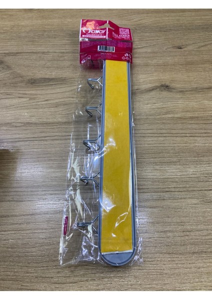 6 Lı Yapışkanlı Askı fırsatları