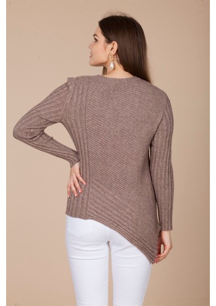 Kadın Asimetrik Kesim Triko Beige 20-584