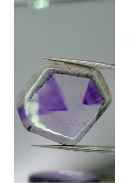 30.00CT 27.5X26.3MM Natural Trephce Amethyst