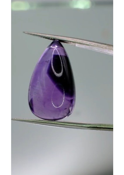 16.70 ct 22.8X13.1 mm Pear Cabachon Natural Star Amethyst
