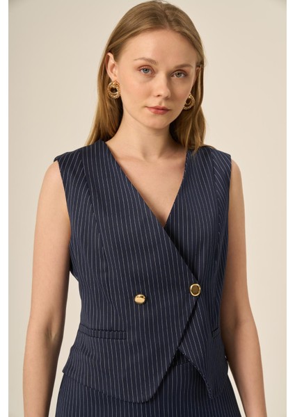 Kadın Yelek Etek Çizgili Takım Lacivert 31147 fırsatları