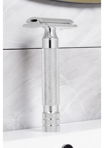 S3 Full Metal Tıraş Makinesi + 5 Adet Yaprak Jilet fırsatları