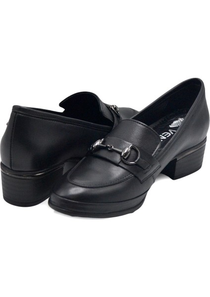 Kadın Topuklu Deri Ayakkabı Siyah 2312530y fırsatları