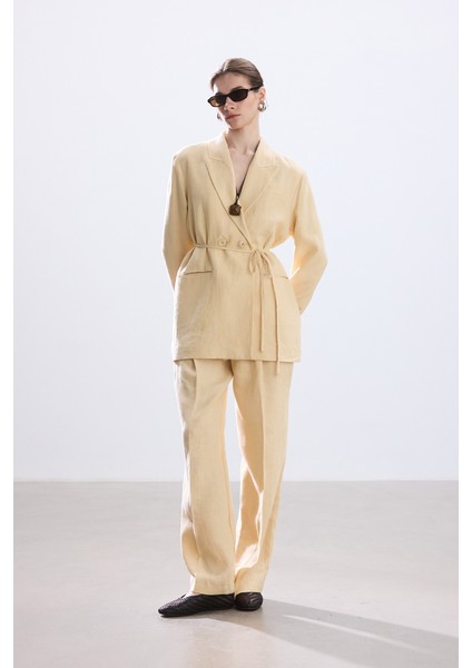 Butter Kuşaklı Keten Blazer Ceket fiyatları