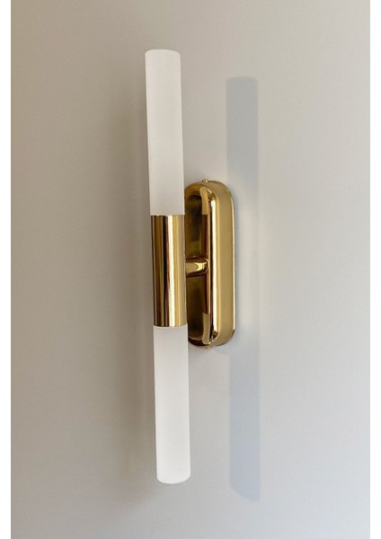 Şık Altın Kaplama Çift Kollu LED Aplik, Modern ve Estetik Tasarım