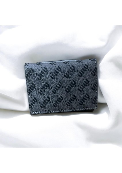 Miu Miu Mini Kadın Cüzdanı Nakit ve Bozuk Para Bölmeli