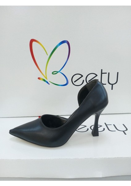 Moda Rüzgar Siyah Stiletto
