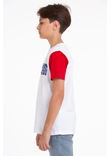 Kısa Kol Beyaz Renk Erkek Çocuk Tshirt indirimleri