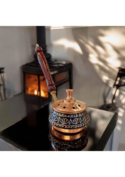Bakır Tütsülük Bakır Buhurdanlık Gezdirme Tamamen El Işlemeli Siyah Renk Ahşap Kulplu fiyatları