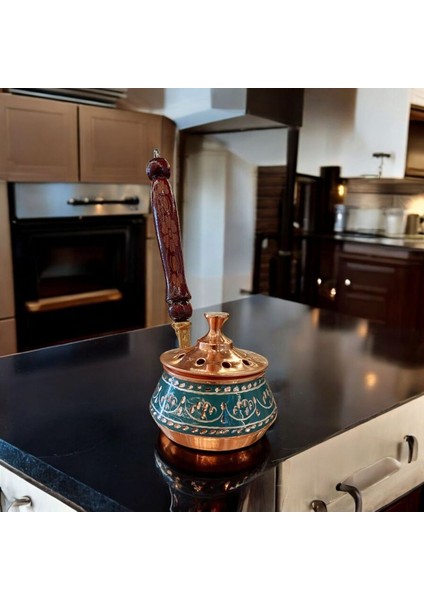 Bakır Tütsülük Bakır Buhurdanlık Gezdirme Tamamen El Işlemeli Yeşil Renk Ahşap Kulplu