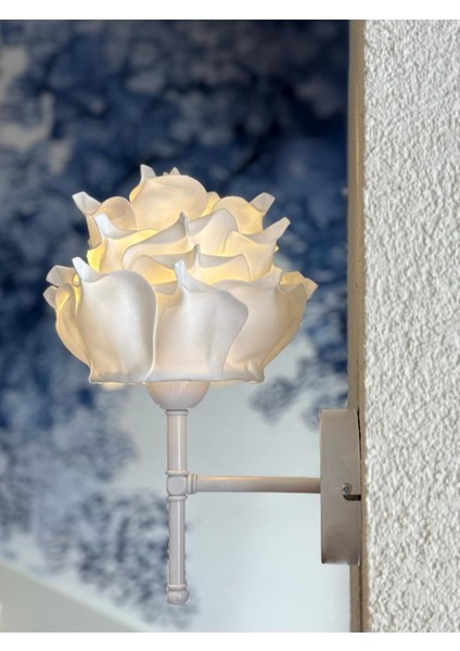 Modern beyaz metal şık kablosuz pilli aplike, 35 cm uzunluk, dekoratif ve kullanışlı. modelleri