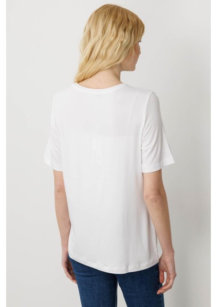 Kadın Sıfır Yaka Önü Taş Baskılı Penye T-Shirt Ekru modelleri