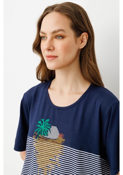 Kadın Sıfır Yaka Önü Palmiye Taşlı Penye T-Shirt Lacivert fiyatları