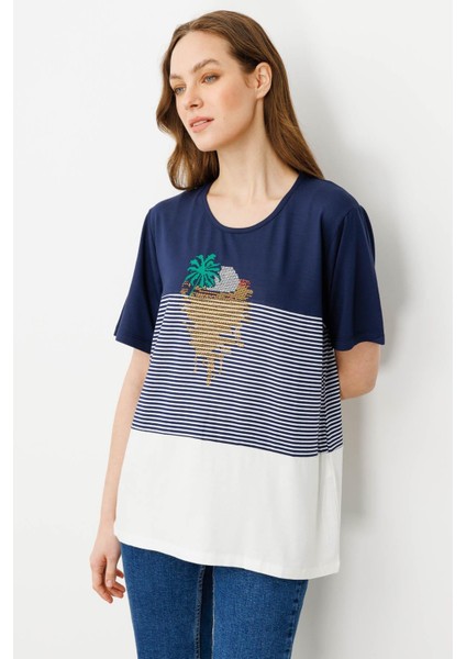 Kadın Sıfır Yaka Önü Palmiye Taşlı Penye T-Shirt Lacivert fırsatları