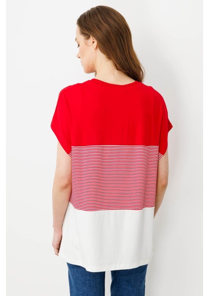 Kadın Sıfır Yaka Önü Taşlı Penye T-Shirt Kırmızı fırsatları