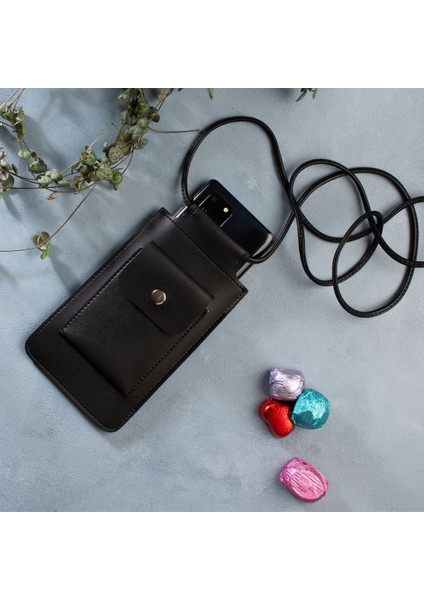 Vegan Deri Askılı Telefon Çantası – Iphone 16 ve Tüm Modellerle Uyumlu, Minimal Cepli Günlük Çanta (Krem, Siyah, Kahve, Sarı, Kırmızı, Turuncu, Mavi, Lila, Beyaz) fiyatları