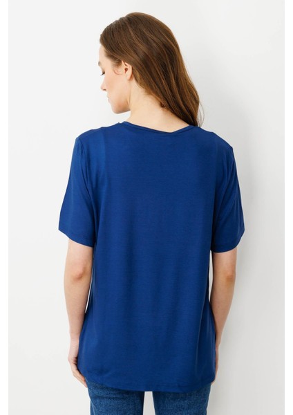 Kadın Açma Yaka Dantel Çiçek Işlemeli Penye T-Shirt Indigo indirimleri