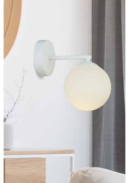 Modern beyaz metal duvar aplik, yatak odası ve banyo için şık ve fonksiyonel ışıklandırma