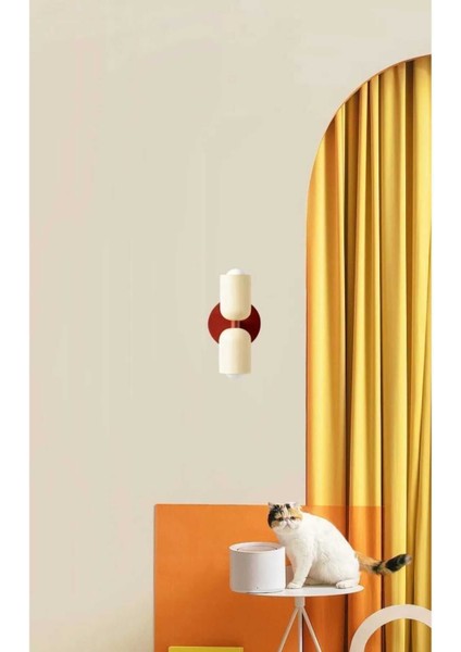 Modern yeşil metal duvar lambası, şık ve kaliteli ev dekoru için ideal ışık kaynağı