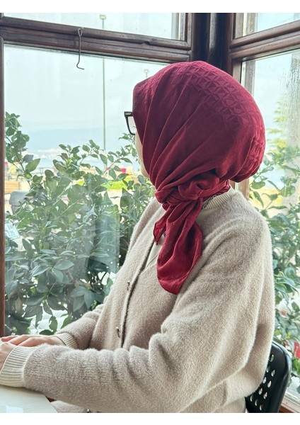 Pamuklu Jakarlı Eşarp-Vişne