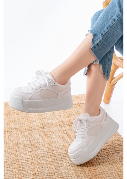 Sp-190 Beyaz Garni Bağcıklı Fileli Yüksek Taban Günlük Spor Ayakkabı indirimleri
