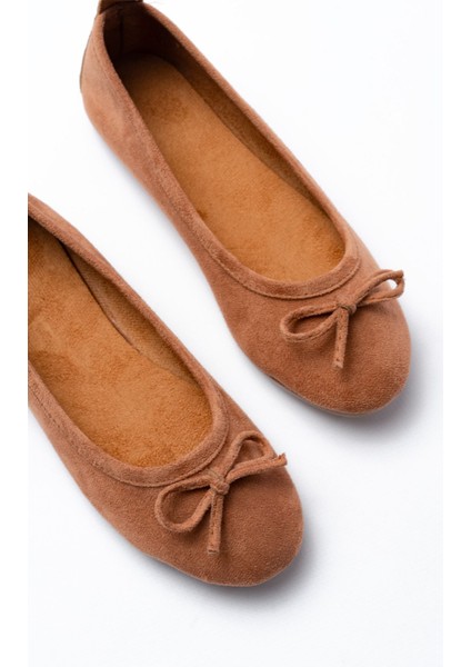 6101 Siyah Günlük Fiyonklu Kadın Babet fiyatları