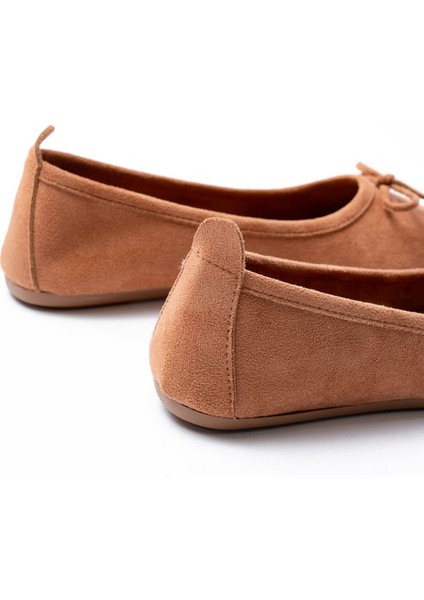 6101 Siyah Günlük Fiyonklu Kadın Babet indirimleri