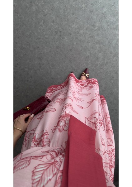 Kolları Fırfırlı Pembe Elbise