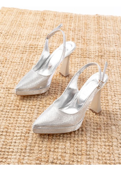 B-2101 Gold Günlük Arkası Açık Yılan Desenli Topuklu Bayan Ayakkabı modelleri