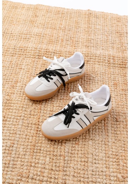 M-6005 Beyaz Garni Bağcıklı Termo Taban Günlük Kadın Spor modelleri