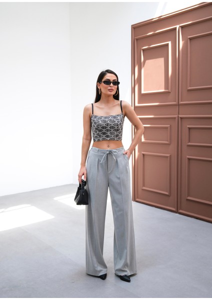 Kadın Beli Lastik ve Bağcıklı Geniş Paça Pantolon