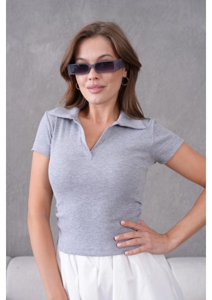 Polo Yaka Büzgü Detay Kısa Kol Slim Fit Kaşkorse Basic T-Shirt