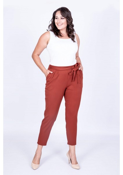 Kemer Detaylı Havuç Pantolon 35007