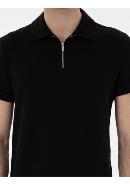 Erkek Siyah Slim Fit Tişört 50302586-VR046