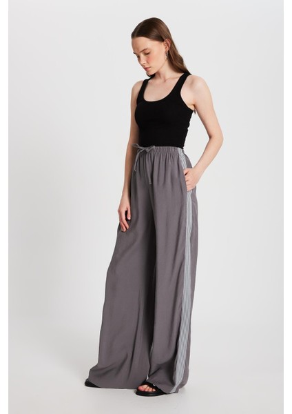 Kadın Antrasit %100 Modal Bol Kesim Yanları Şeritli Pantolon 29139