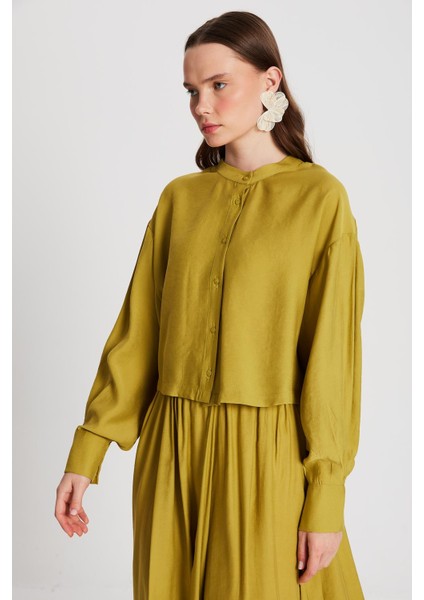 Kadın Yağ Yeşili %100 Modal Hakim Yaka Kısa Gömlek 29147 indirimleri